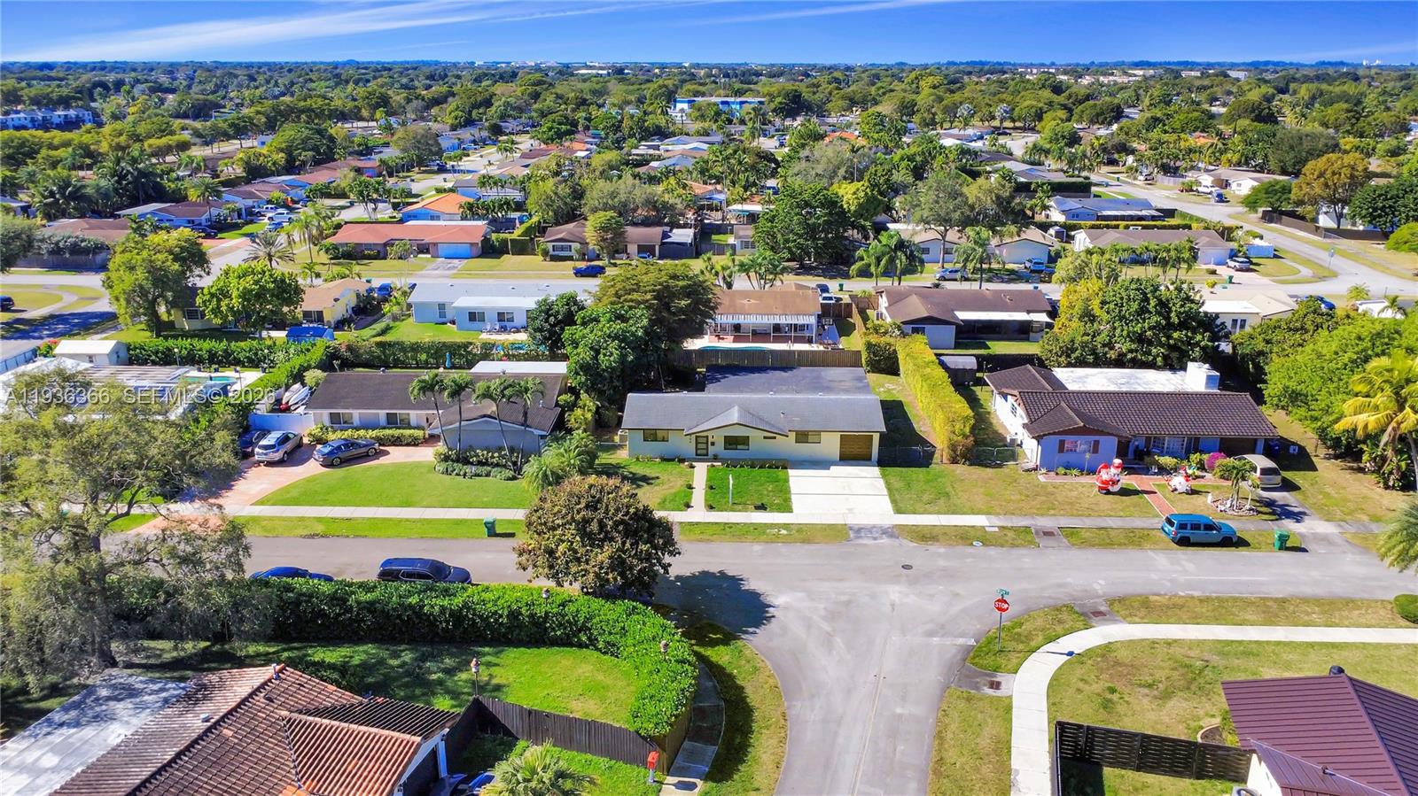 7904 Southwest 139th Court Miami, FL 33183 - Photo 16 of 33 a view of a city