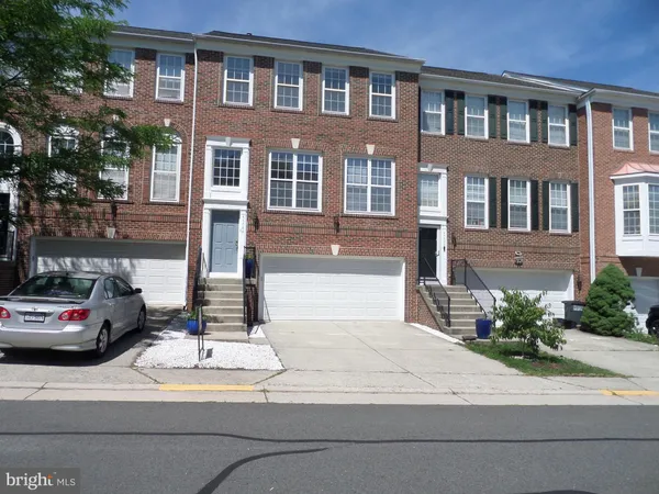$3,400 | 45788 Smoketree Terrace, Sterling, VA 20166