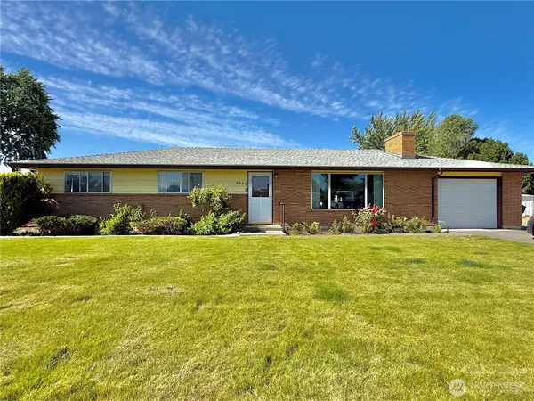 $420,000 | 3903 West Nixon Street, Pasco, WA 99301