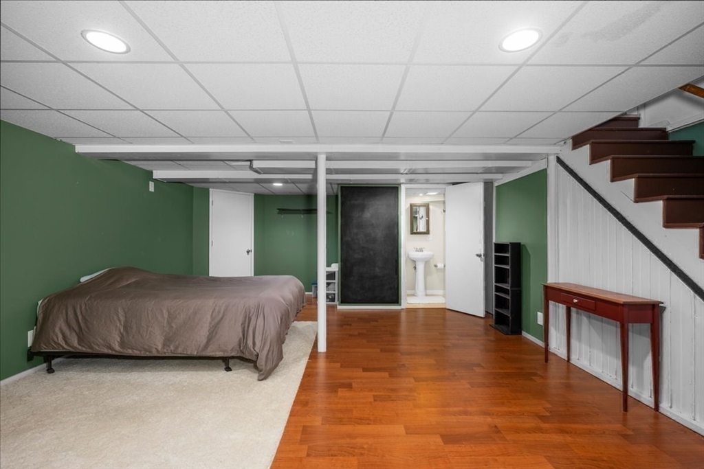 89 Weymouth Street Springfield, MA 01108 - Photo 22 of 28