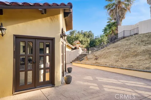 a view of a house with pool