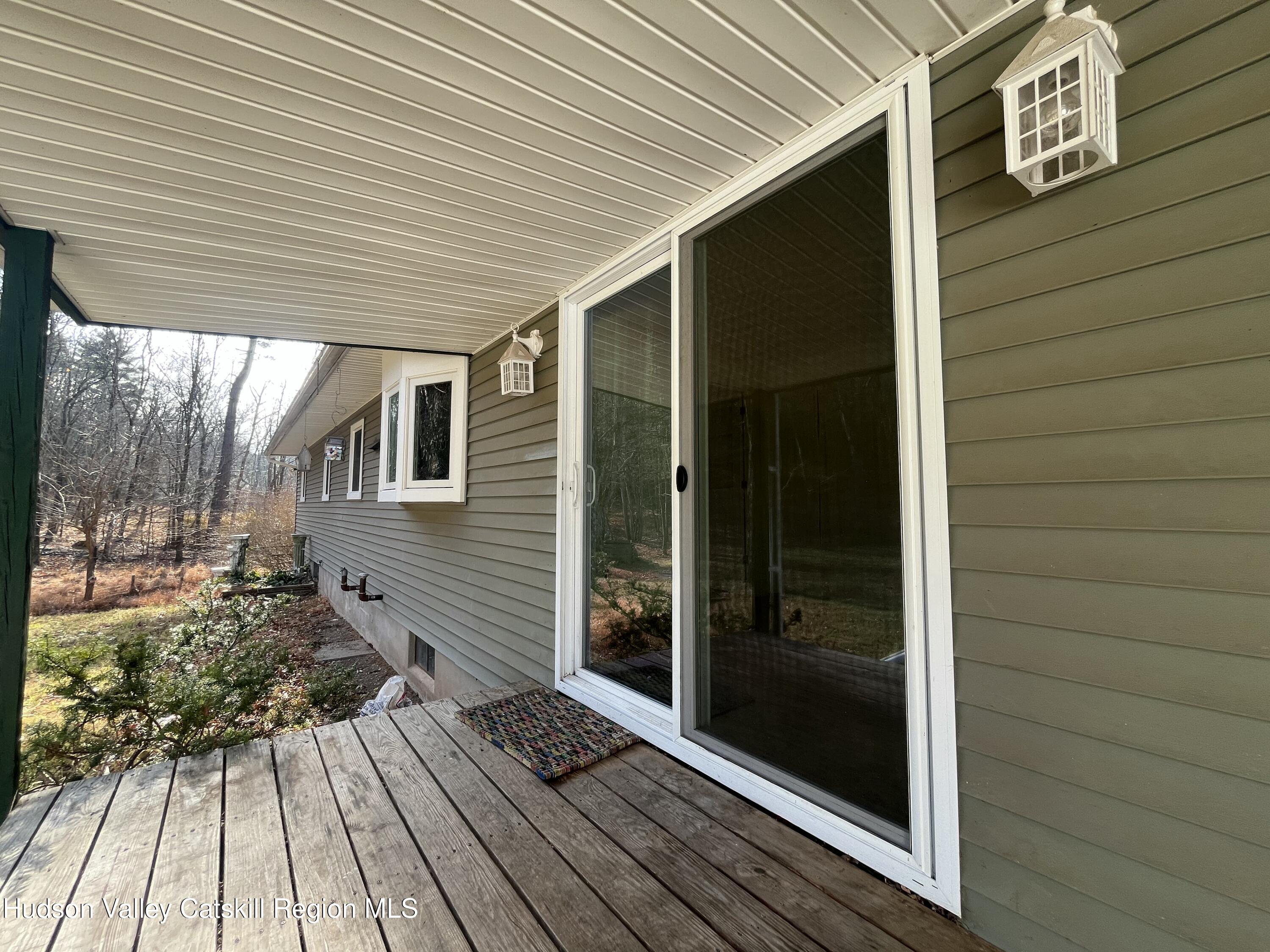 200 Van Vlierden Road Saugerties, NY 12477 - Photo 20 of 29