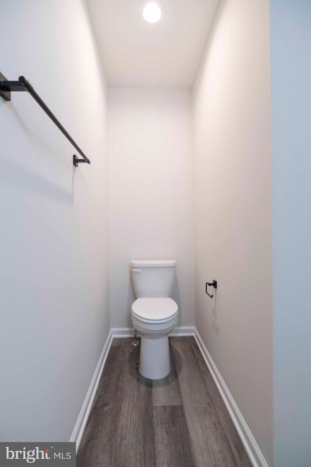 59 Old Oregon Road Front Royal, VA 22630 - Photo 21 of 76 a bathroom with a toilet