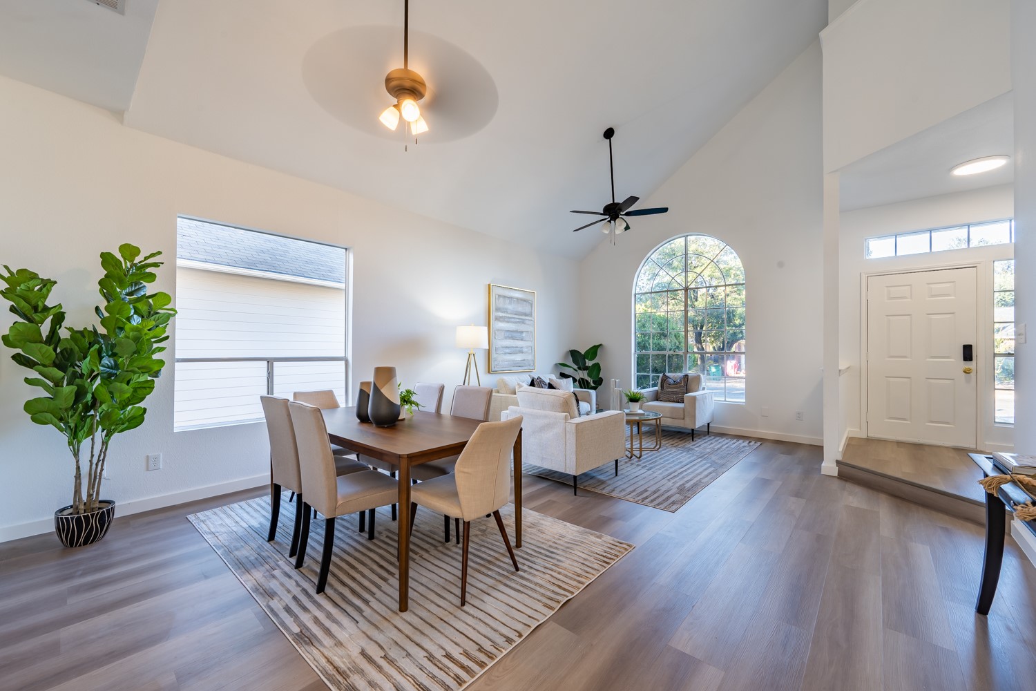 8111 Matchlock Cove Austin, TX 78729 - Photo 4 of 31 a view of a dining room with furniture window and wooden floor