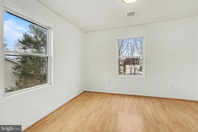 $284,999 | 221 North Duke Street, Hummelstown, PA 17036