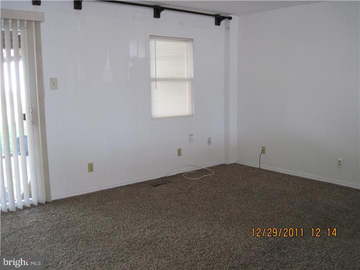 12032 Millbrook Road Philadelphia, PA 19154 - Photo 15 of 24 Gallery Image 15
