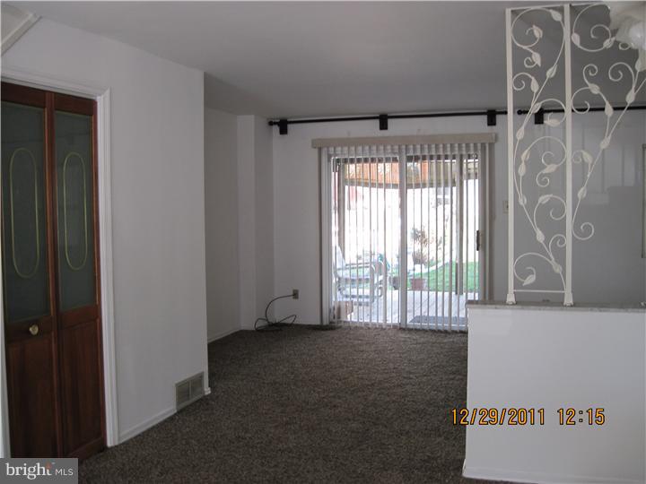 12032 Millbrook Road Philadelphia, PA 19154 - Photo 4 of 24 Gallery Image 4