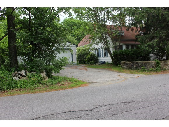 13 Damren Road Derry, NH 03038 - Photo 1 of 1