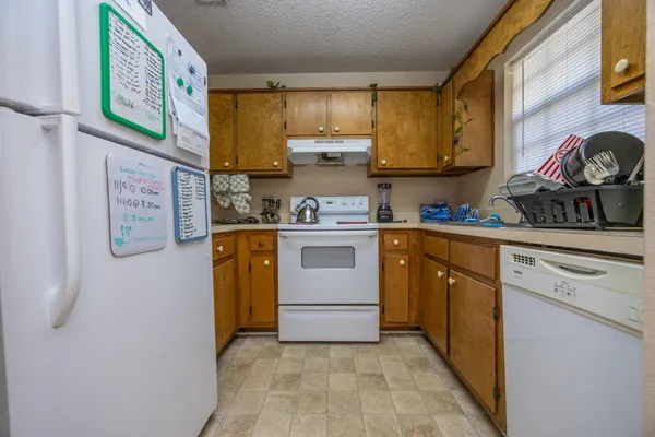 $89,000 | 1103 Greentree Court, Unit F, Tallahassee, FL 32304