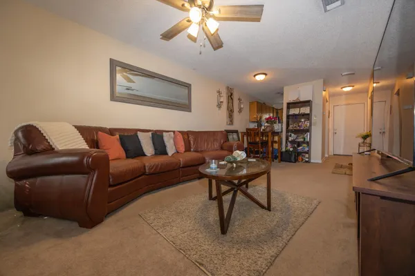 $89,000 | 1103 Greentree Court, Unit F, Tallahassee, FL 32304