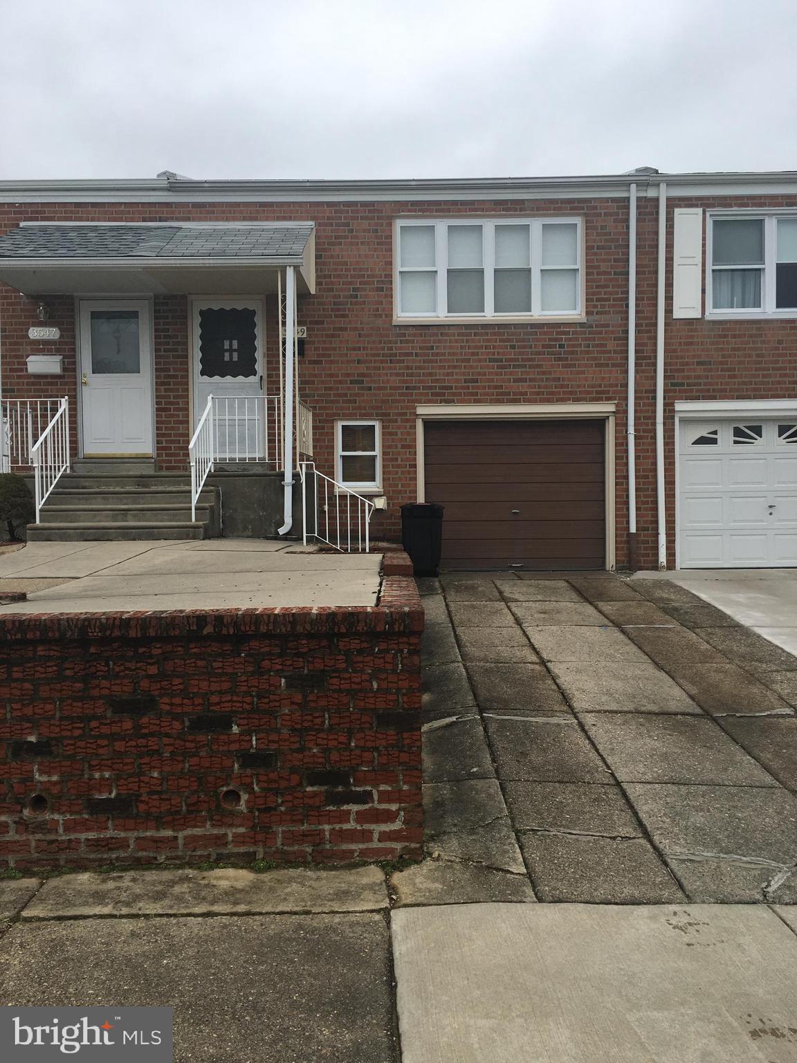 3549 Kyle Road Philadelphia, PA 19154 - Photo 1 of 33 Front