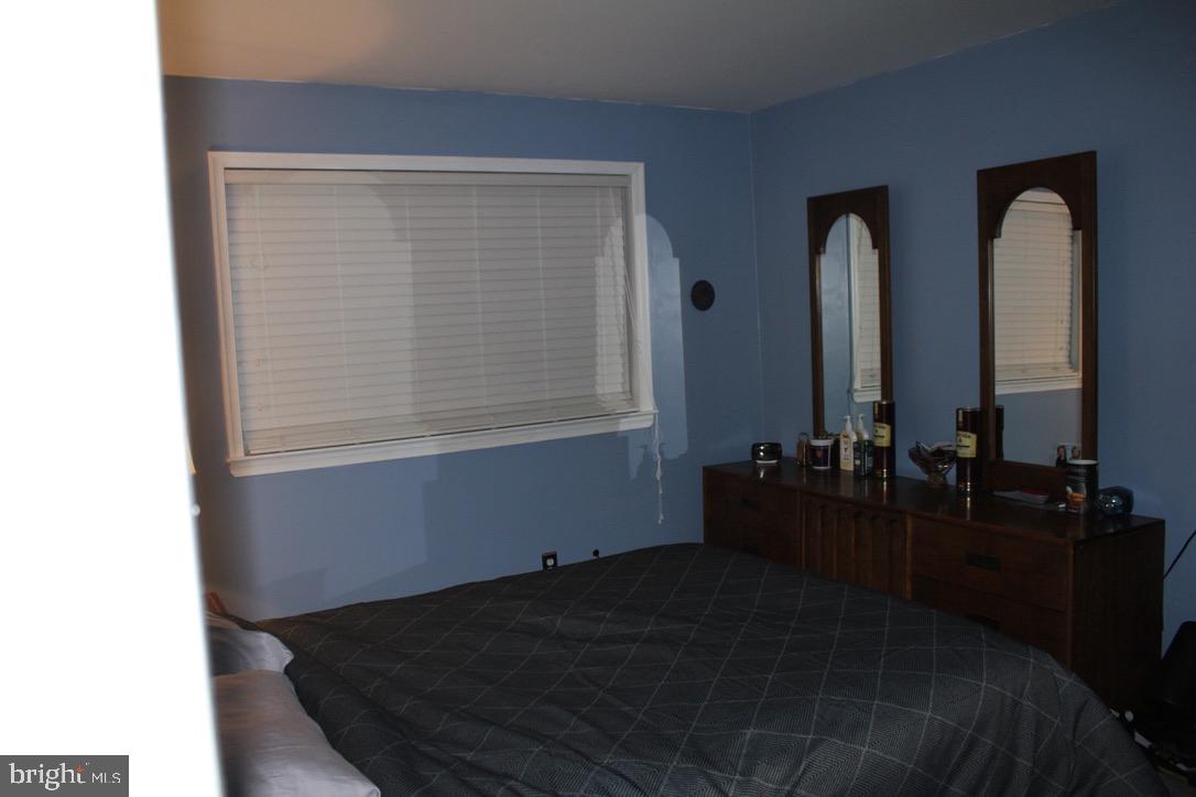 3549 Kyle Road Philadelphia, PA 19154 - Photo 12 of 33 Master Bedroom