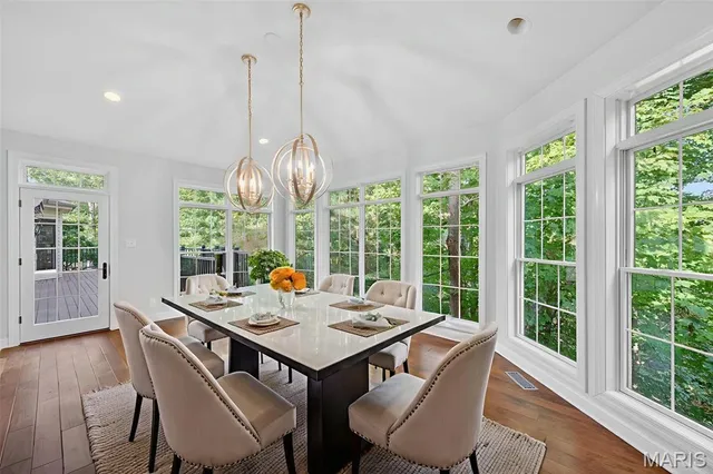 $825,000 | 229 Toussaint Landing Drive, Dardenne Prairie, MO 63368