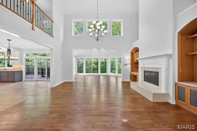 $825,000 | 229 Toussaint Landing Drive, Dardenne Prairie, MO 63368