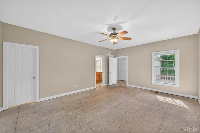 $825,000 | 229 Toussaint Landing Drive, Dardenne Prairie, MO 63368