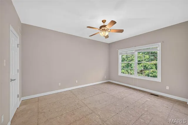 $825,000 | 229 Toussaint Landing Drive, Dardenne Prairie, MO 63368