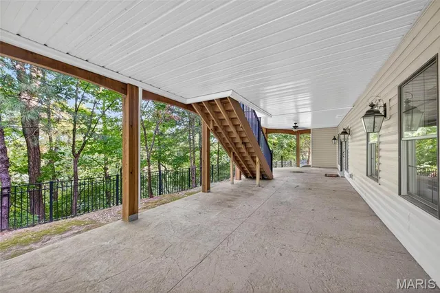 $825,000 | 229 Toussaint Landing Drive, Dardenne Prairie, MO 63368