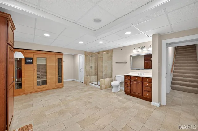 $825,000 | 229 Toussaint Landing Drive, Dardenne Prairie, MO 63368