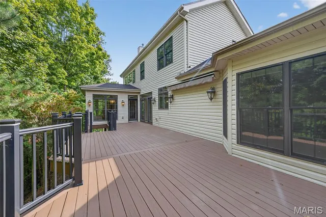 $825,000 | 229 Toussaint Landing Drive, Dardenne Prairie, MO 63368