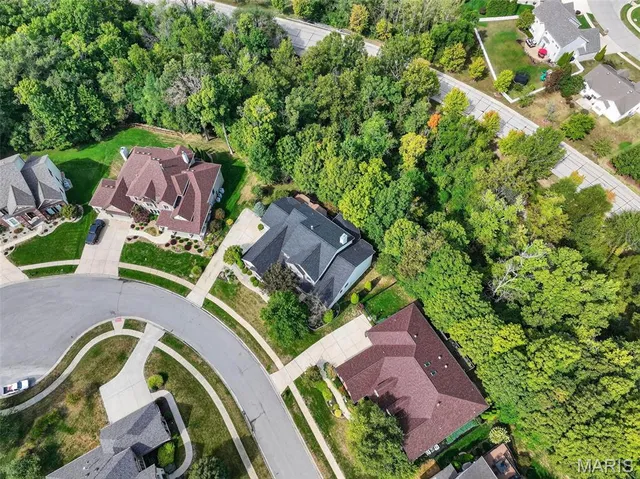 $825,000 | 229 Toussaint Landing Drive, Dardenne Prairie, MO 63368