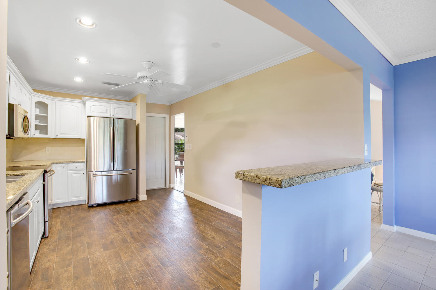 18107 102nd Way South Boca Raton, FL 33498 - Photo 8 of 20 18107 102nd Way S Boca Raton-large-008-4