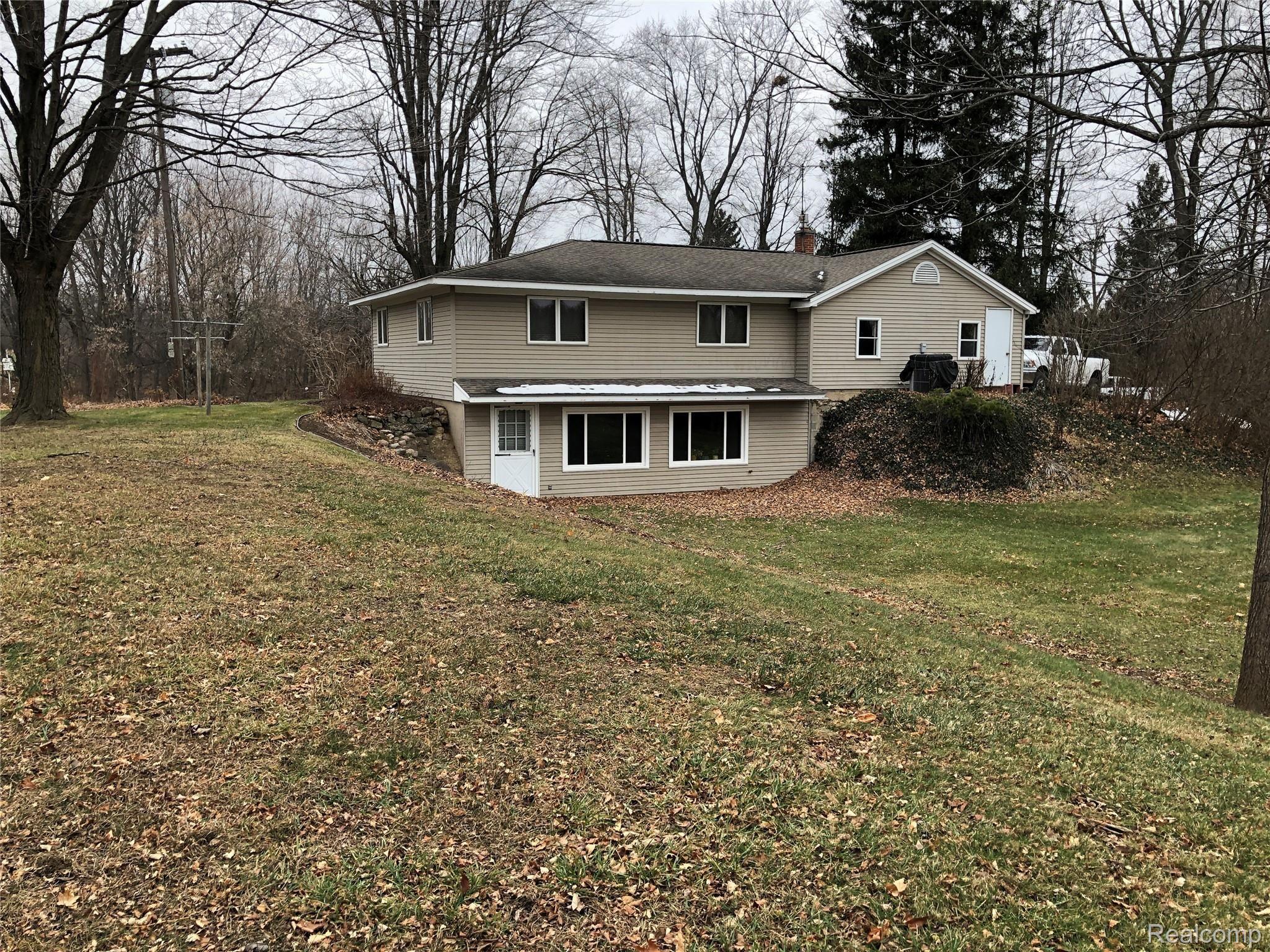 4784 Sutton Road Dryden, MI 48428 - Photo 59 of 69 IMG_1614.JPG