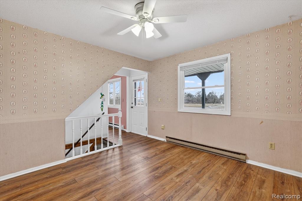 992 West Bennington Road Owosso, MI 48867 - Photo 11 of 61