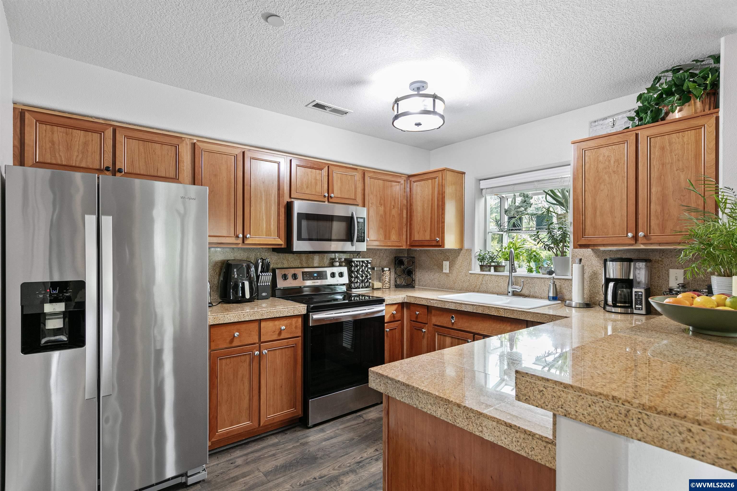 30366 Southwest Ruth Street Wilsonville, OR 97070 - Photo 18 of 24
