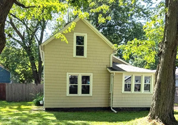 $99,500 | 918 Wayne Street, Jackson, MI 49202