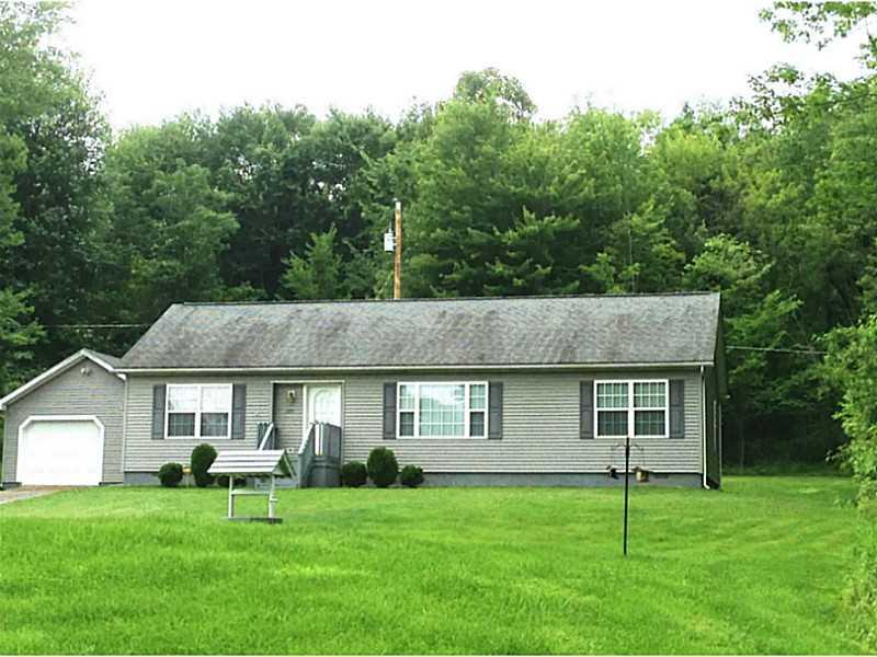 1331 Valley Road New Castle, PA 16105 - Photo 1 of 16 Exterior Front.