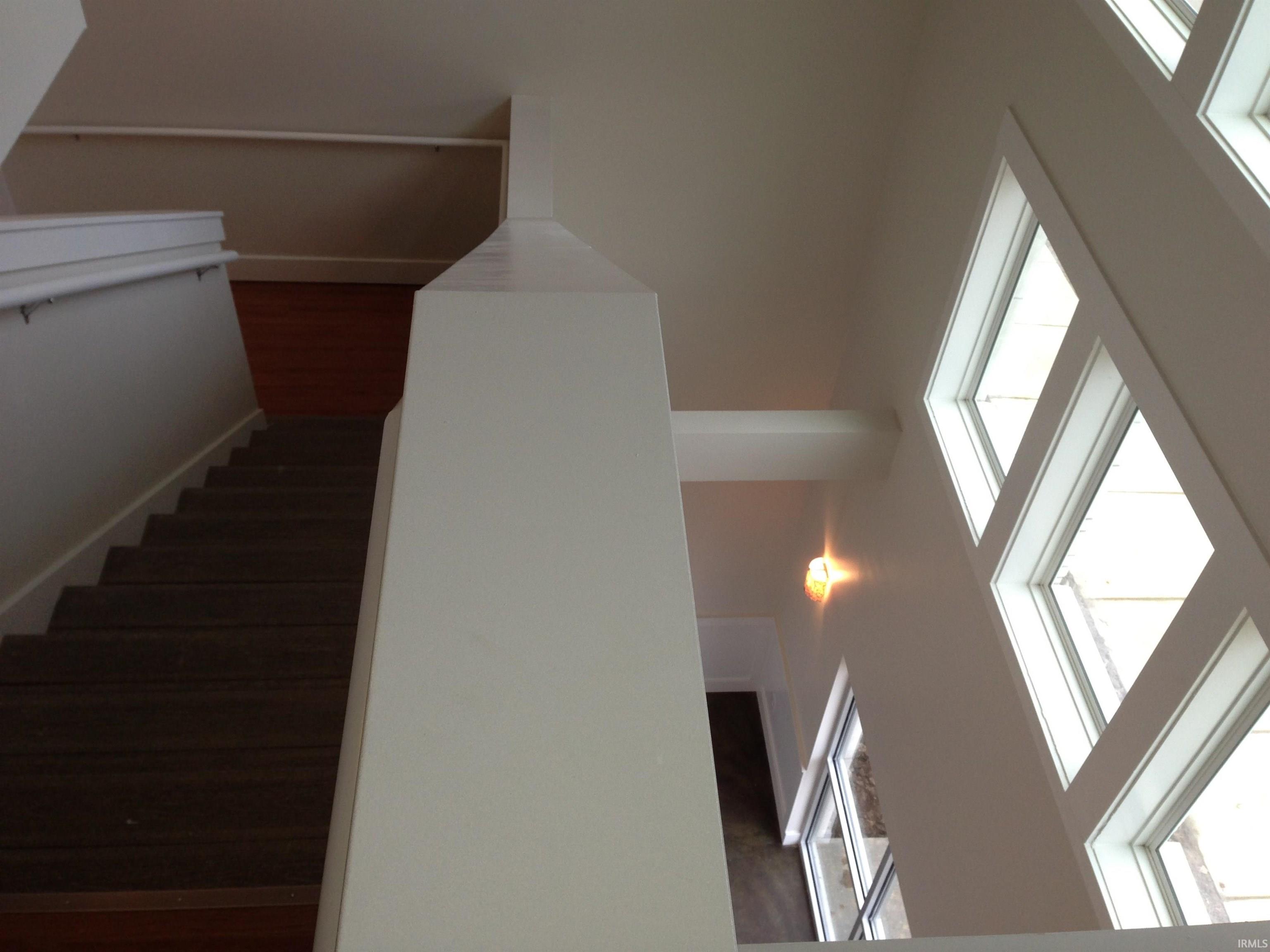 703 North Walnut Street Bloomington, IN 47404 - Photo 2 of 9