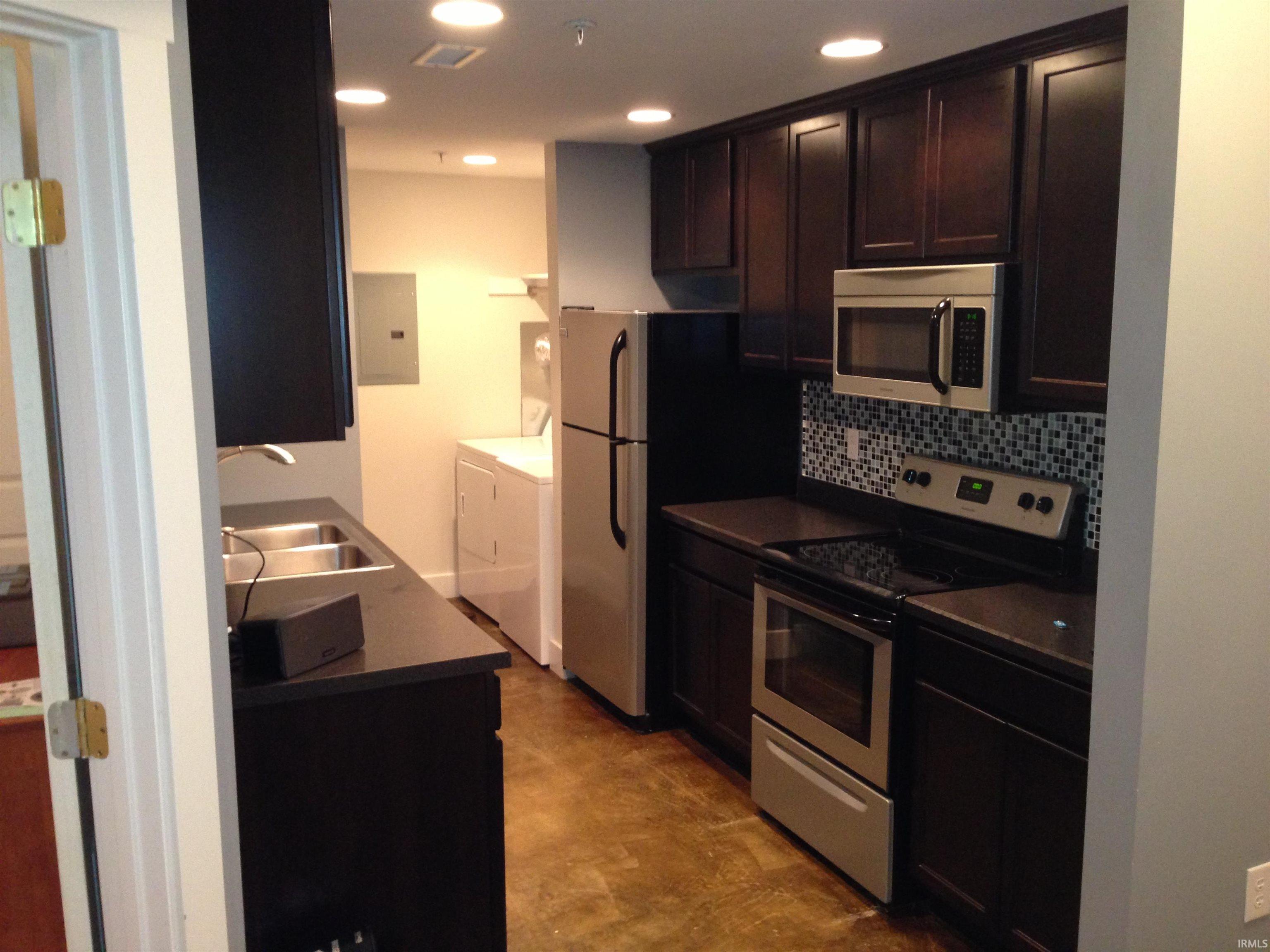 703 North Walnut Street Bloomington, IN 47404 - Photo 9 of 9