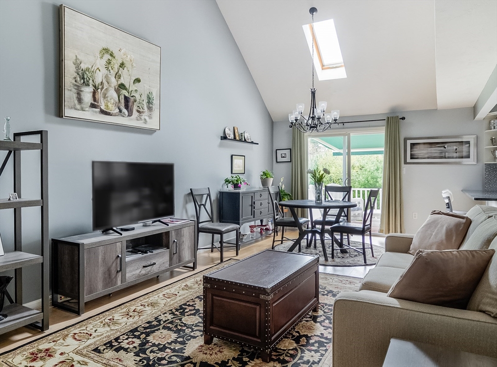 24 Cold Spring Drive, Unit A Sutton, MA 01590 - Photo 4 of 36