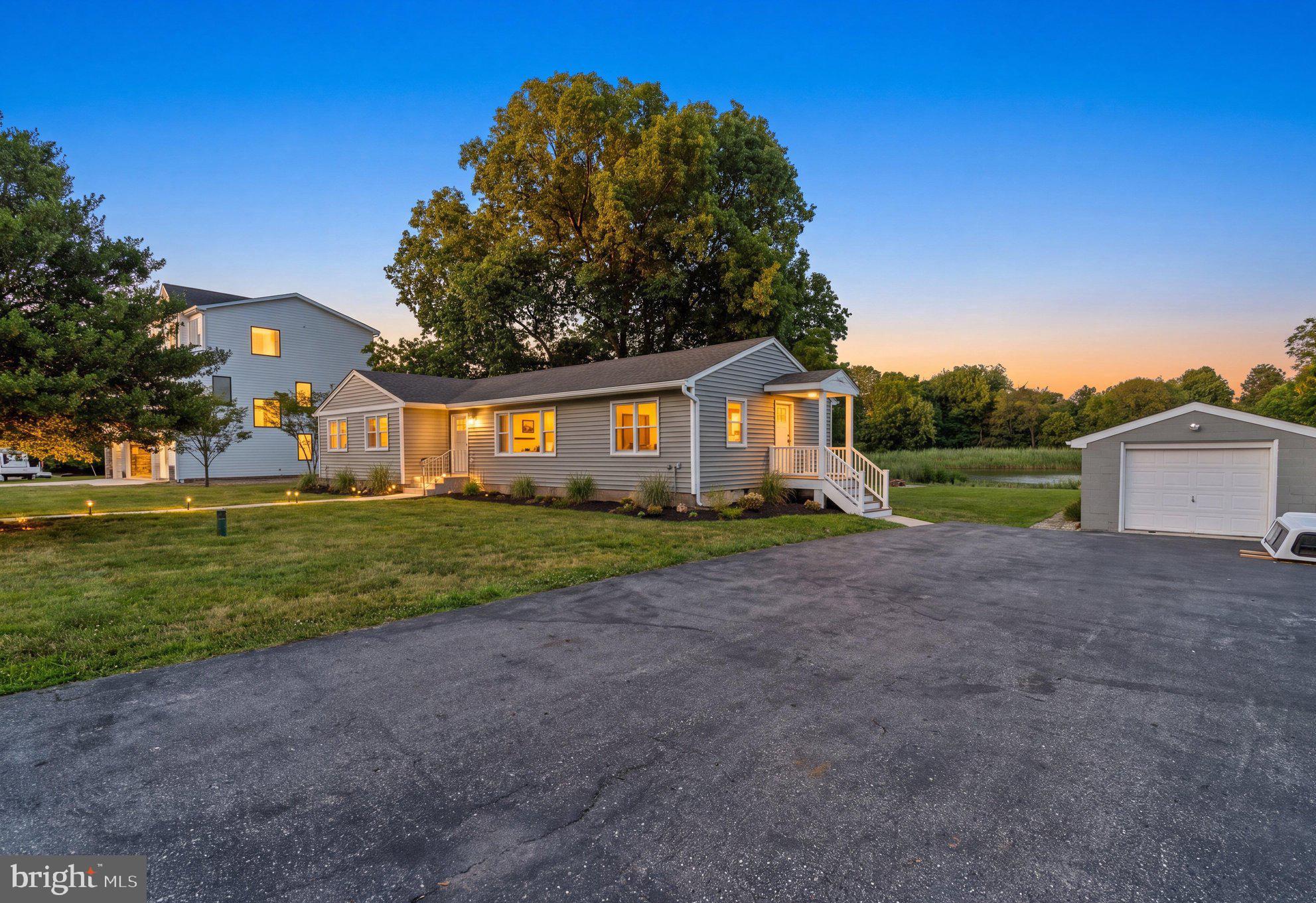 205 Riverside Drive Chester, MD 21619 - Photo 4 of 37