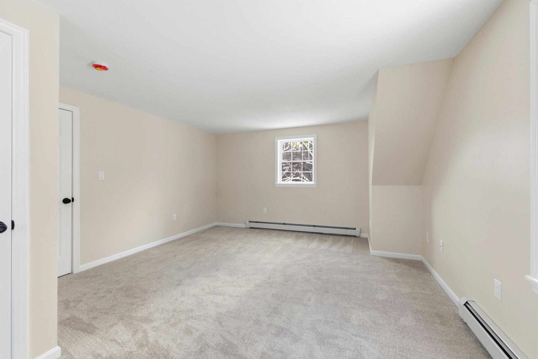 2 Prescott Road Epping, NH 03042 - Photo 32 of 59