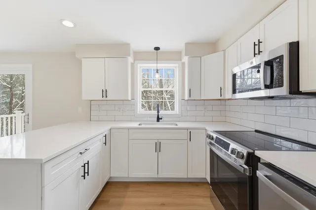 $499,900 | 2 Prescott Road, Epping, NH 03042