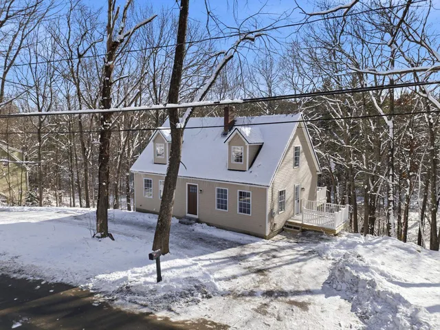 $499,900 | 2 Prescott Road, Epping, NH 03042