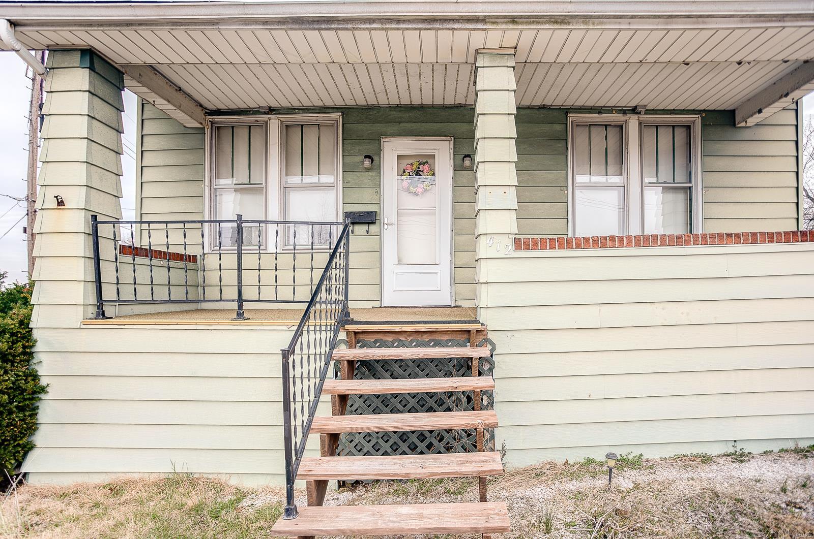 412 Lemay Ferry Road St. Louis, MO 63125 - Photo 1 of 29 Gallery Image 1