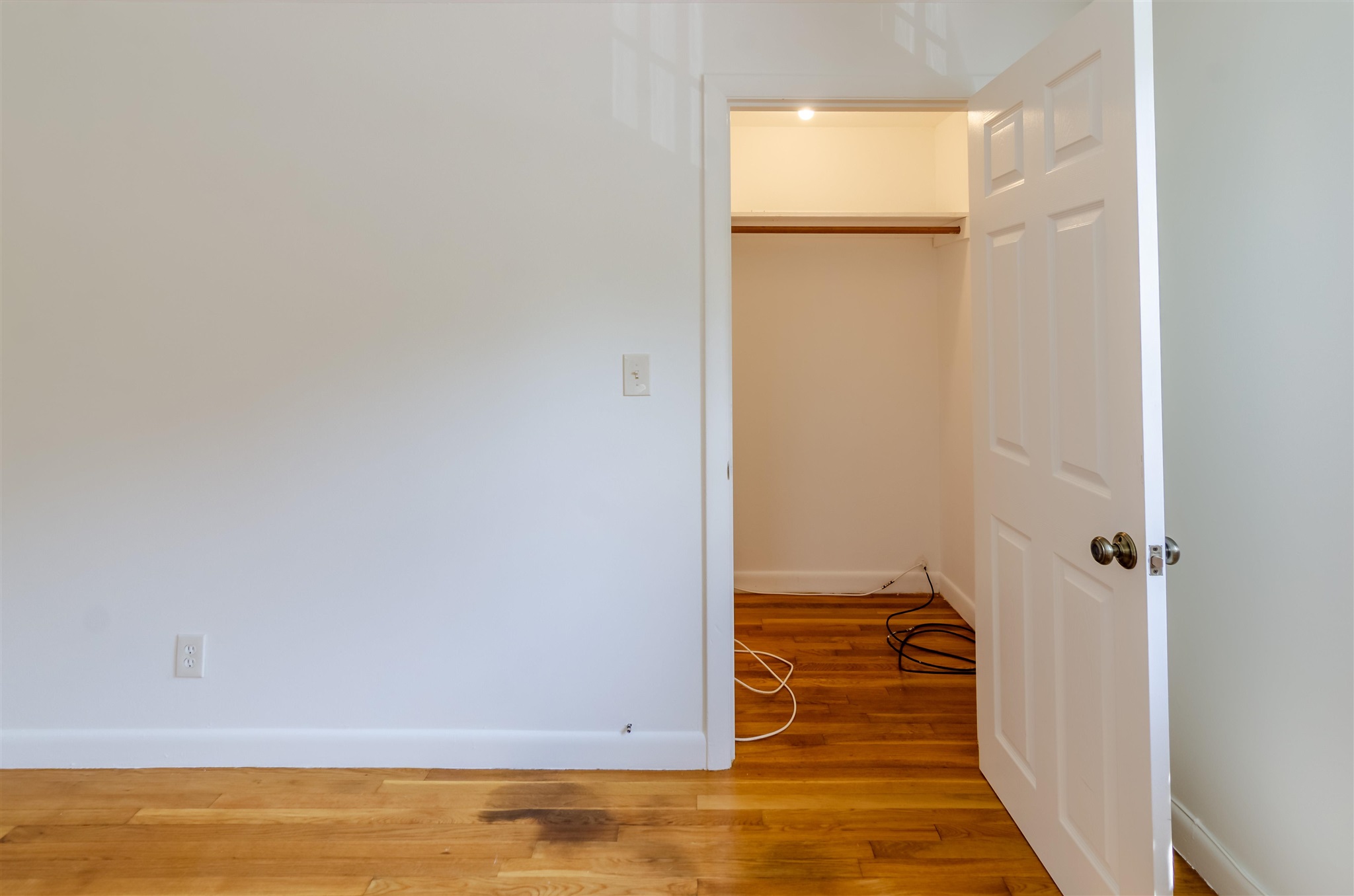 73-75 Tallant Road Pelham, NH 03076 - Photo 12 of 28