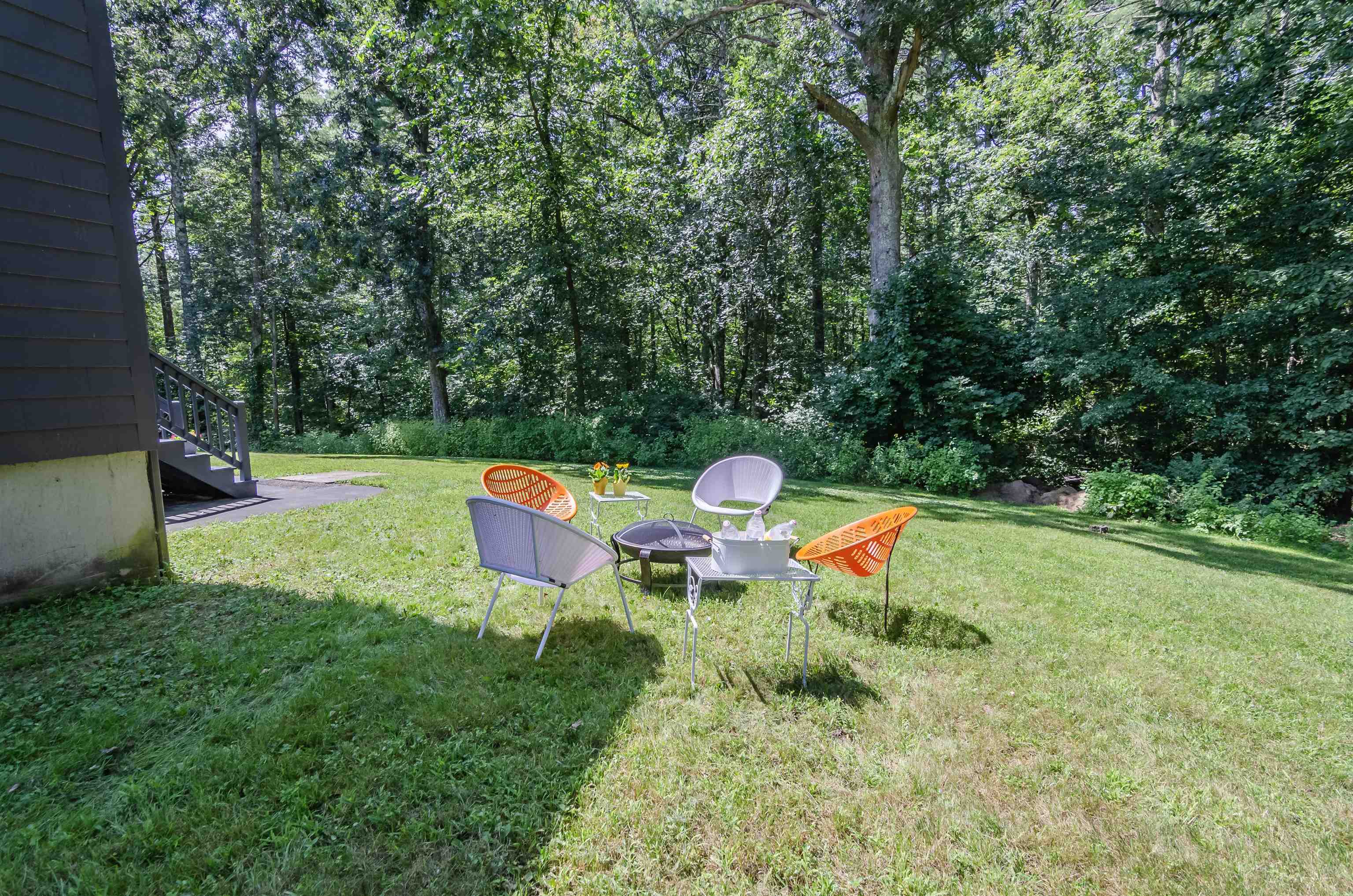 73-75 Tallant Road Pelham, NH 03076 - Photo 25 of 28