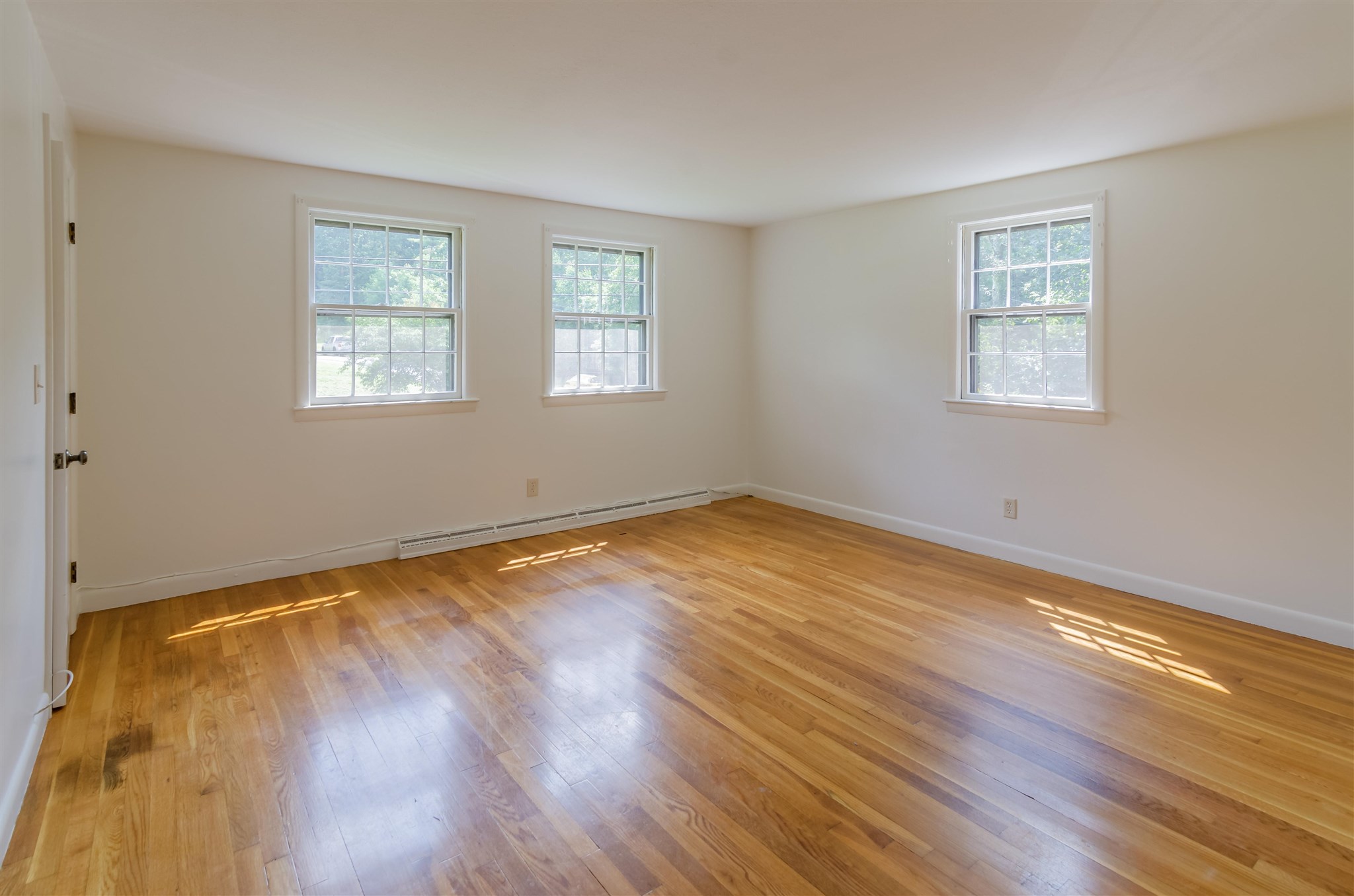 73-75 Tallant Road Pelham, NH 03076 - Photo 10 of 28