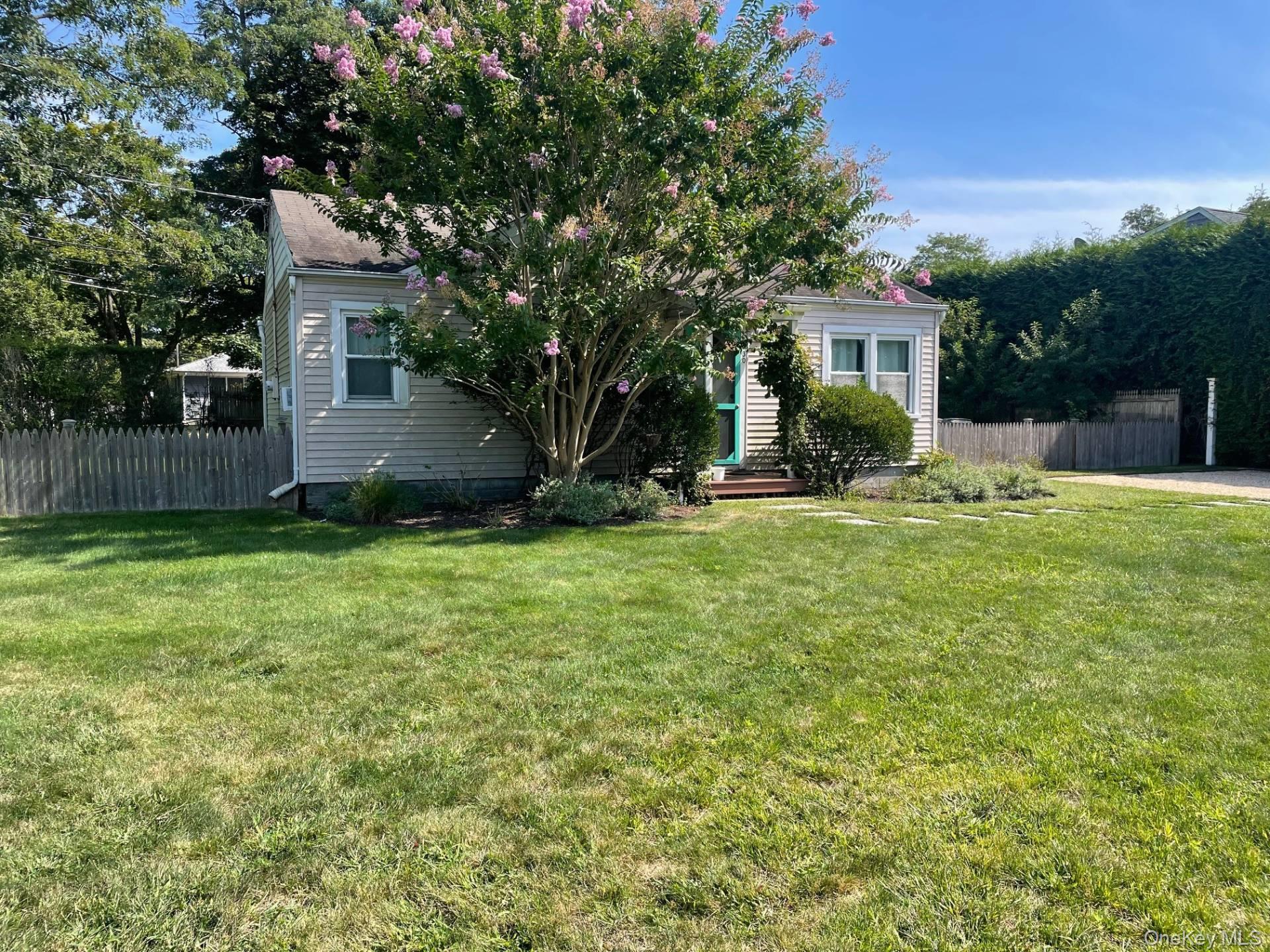 30 Maple Street Westhampton Beach, NY 11978 - Photo 3 of 14 Flowering Shrubs and Privacy Hedges
