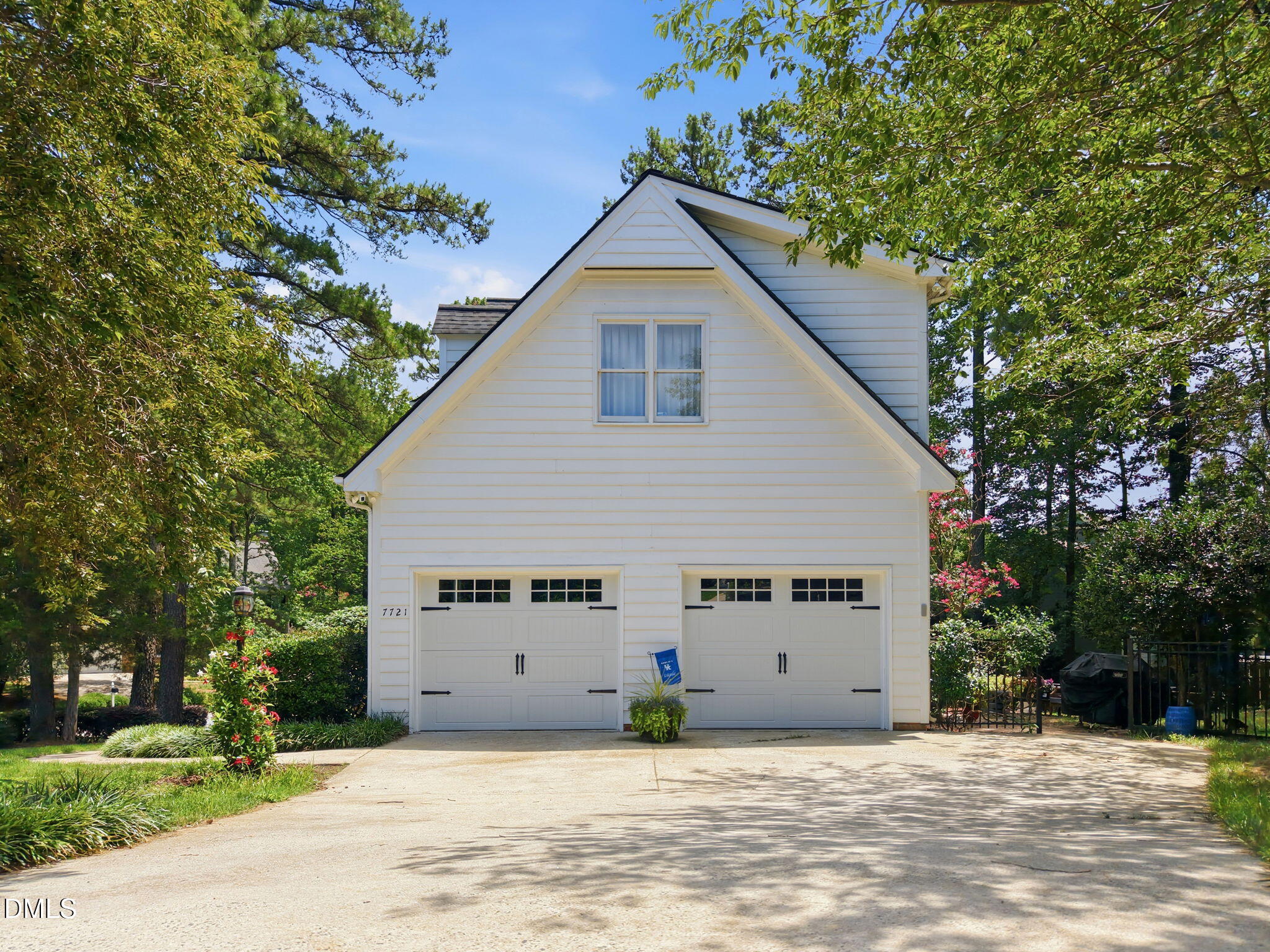 7721 Sutcliffe Drive Raleigh, NC 27613 - Photo 34 of 39 39-web-or-mls-DJI_20260714133633_0470_D_