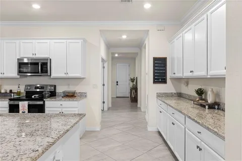 $599,900 | 2225 Cara Cara Way, Naples, FL 34120
