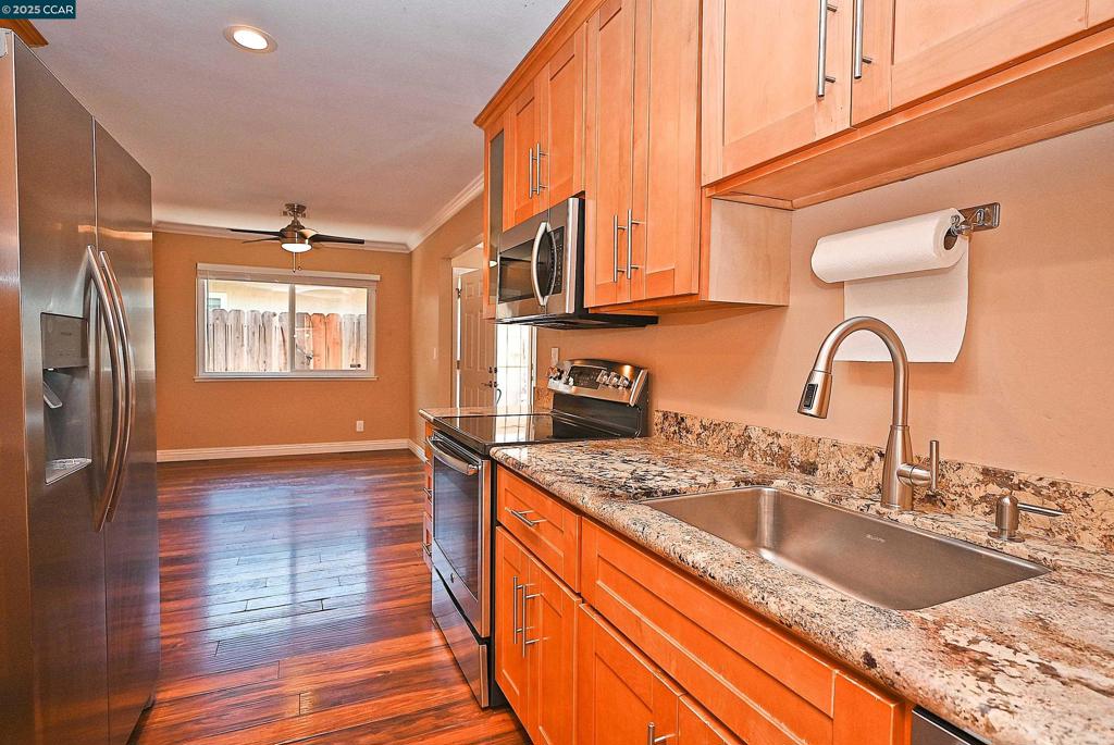 4636 West Rishell Court Concord, CA 94521 - Photo 11 of 28