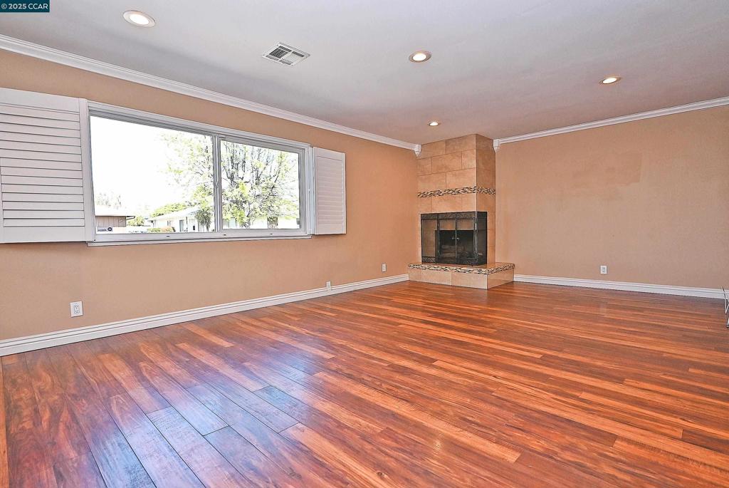 4636 West Rishell Court Concord, CA 94521 - Photo 4 of 28