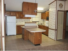 114 Bobs Hollow Road Elizabethton, TN 37643 - Photo 2 of 12 Photo 2