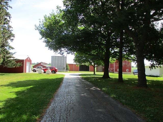 3076 Alworth Road Winnebago, IL 61088 - Photo 2 of 28 a garden view