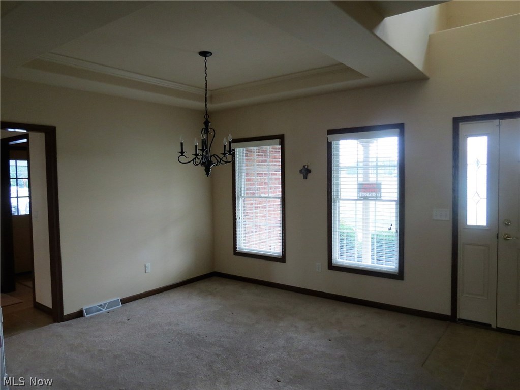 7876 Gibson Road Canfield, OH 44406 - Photo 5 of 17 Gallery Image 5