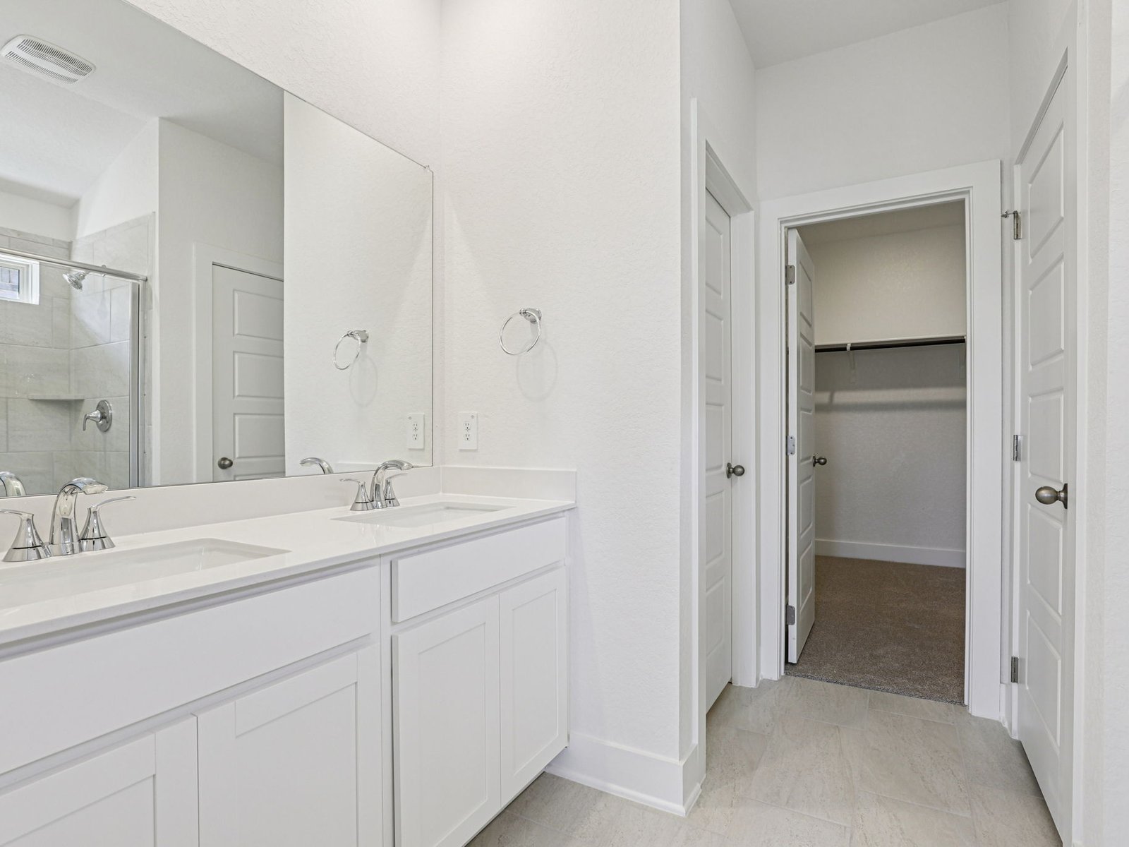 620 Timbo Drive Jarrell, TX 76537 - Photo 12 of 15 Photo is not of the actual home, but is an inspirational photo of builder’s model home and may depict options, furnishings, and/or decorator features that are not included